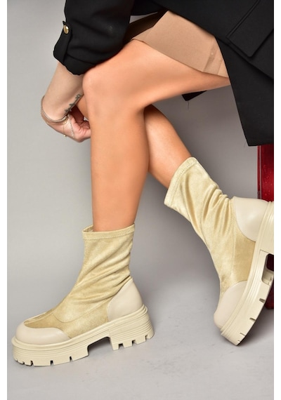 Fox Shoes T267093702 Bej Süet Kalın Tabanlı Kadın Bot Bej-süet Bej