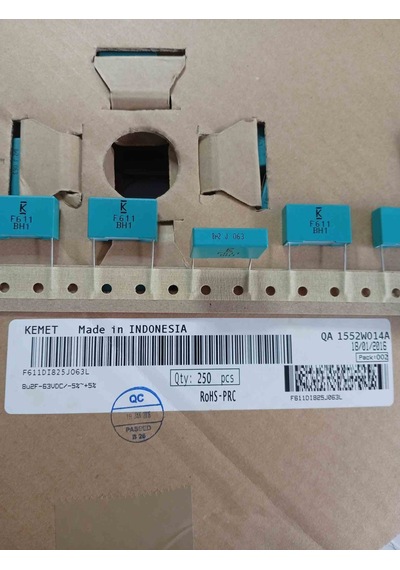 8.2mf 63v 22.5mm 0.05 Kemet Polyester Kondansatör 15 Adet