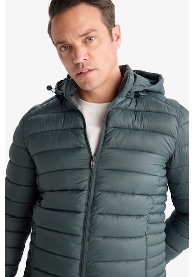 Defacto Su Geçirmez Slim Fit Dar Kesim Kapüşonlu Fermuarlı Şişme Mont N4661az25augn1019 Yeşil Defacto Su Geçirmez Slim Fit Dar Kesim Kapüşonlu Fermuarlı Şişme Mont N4661az25augn1019 Yeşil