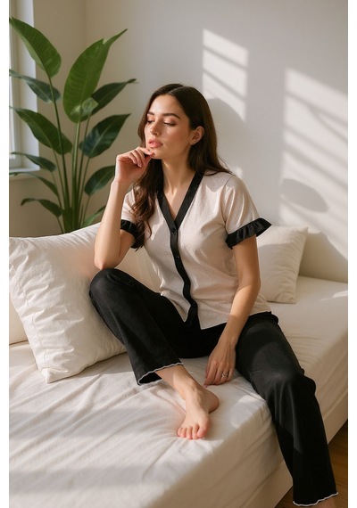 Bella Notte Pamuklu Düğmeli Siyah Biyeli Yazlık Pijama Takımı