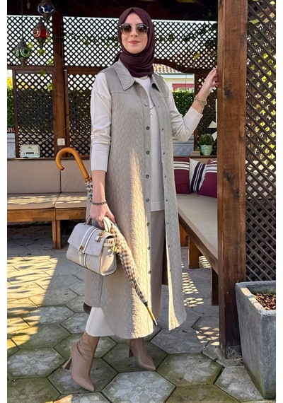 Rabia Şamlı Safir Kapitone Yelek Vizon Çok Renkli