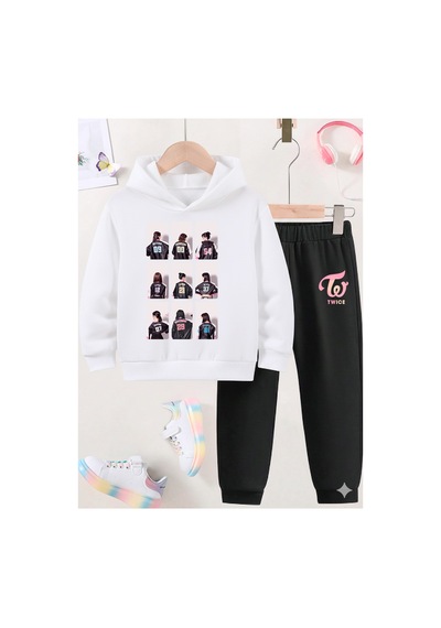 Stil X Twıce Baskılı Sweatshırt Takım / K Pop Beyaz