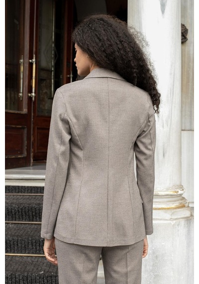 Kadın Balıksırtı Desenli Yakalı Cep Kapaklı Uzun Kol Blazer Ceket-bej Balıksırtı Bej Balıksırtı Kadın Balıksırtı Desenli Yakalı Cep Kapaklı Uzun Kol Blazer Ceket-bej Balıksırtı Bej Balıksırtı