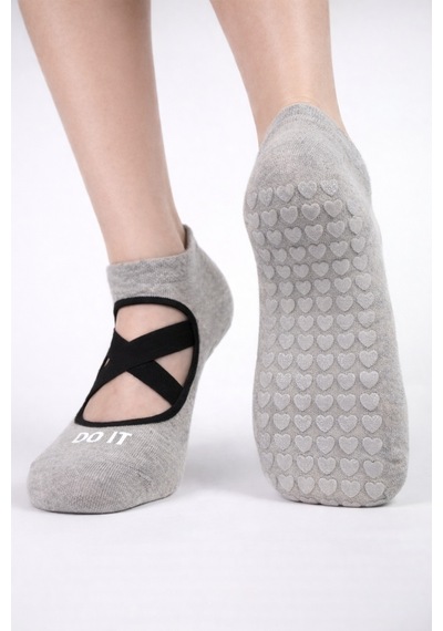 Carnaval Socks Gri Melanj Renkli Pilates & Yoga Silikonlu Kazymaz Tabanlı Patik Çorap 2000386