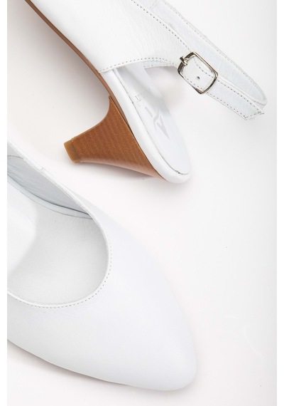 Analin Shoes Kadın Hakiki Deri Bilekten Bağlı Topuklu Ayakkabı Beyaz