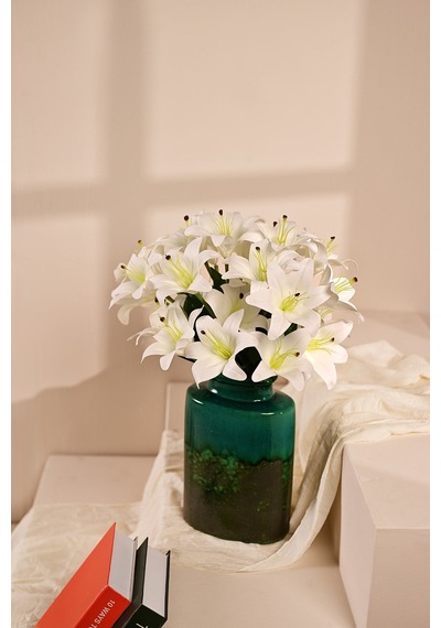 Beyaz Yapay Lilyum Çiçeği 9 Dallı Premium Canlı Islak Dokulu 55 Cm