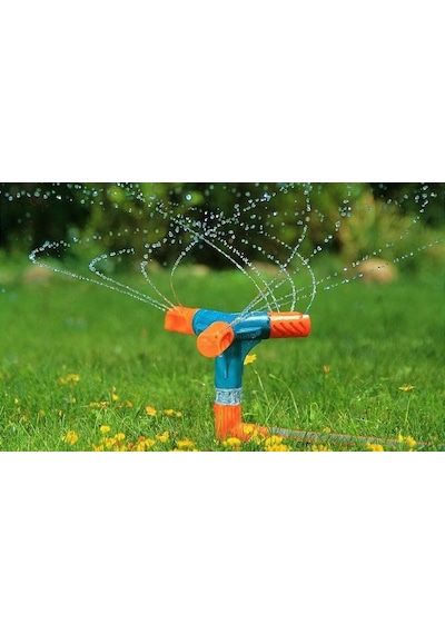 Kazıklı Turbo Üç Kollu Çim Fıskiyesi Sprink Rekorlu