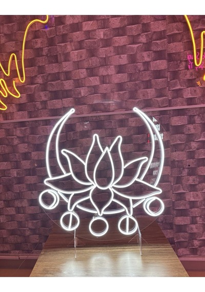 Lotus Çiçeği Neon Tabela Beyaz