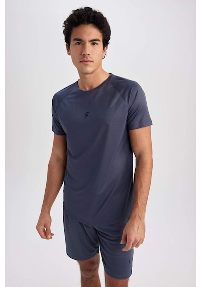 Defacto DeFactoFit Slim Fit Yaka Baskılı Sporcu Kısa Kollu Tişört V2887AZ23SPIN234 İndigo