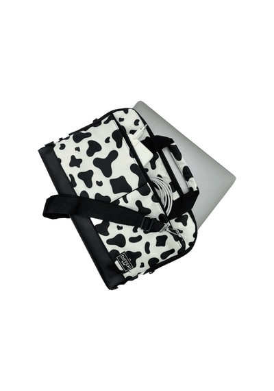 Differ Studio 15" - 15.6" İnç Inek Desenli