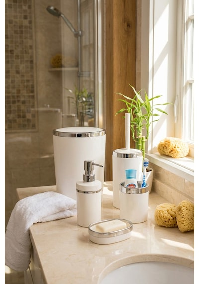 Makri Home 5 Parça Akrilik Banyo Seti, Şık Ve Kaliteli Akrilik, Gümüş Renk Detaylı, Beyaz Beyaz