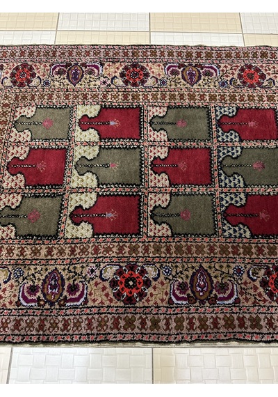 El Dokuma Bünyan Halısı Floş Seccade 93x130 Paftalı Sıfır Halı Renkli