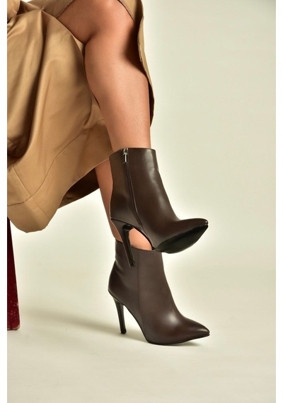 Fox Shoes N372524409 Kahverengi İnce Topuklu Kadın Bot