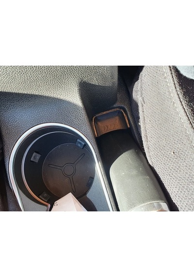 Ford Fiesta El Freni Siyah Delik Tıpası