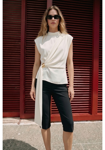 Sateen Kuşak Detaylı Aksesuarlı Bluz - Ekru-137614