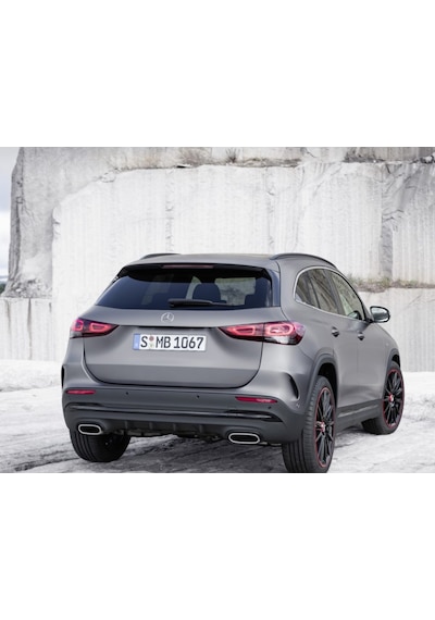 Mercedes Gla Bagaj Koruyucu Havuzlu Paspas Kokusuz Kaucuk 3D