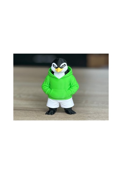 Kapüşonlu Penguen Figürü 10cm