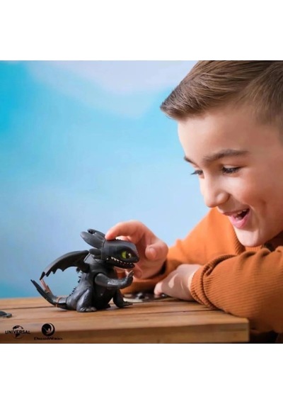 Spin Master Dreamworks Dragons Mini İnteraktif Ejderha Toothless 6072696 20151465 Ejderhanı Nasıl Eğitirsin
