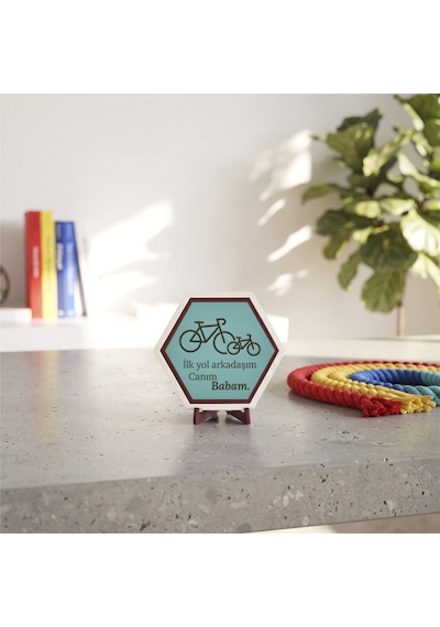 İlk Yol Arkadaşım Canım Babam Temalı Bisiklet Figürlü Masaüstü Dekoratif Süs Özel Tasarım 10x10 Cm, Turkuaz