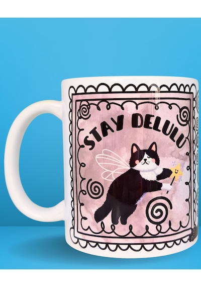 Stay Delulu Özel Tasarım Kedili Motivasyon Kupası Çok Renkli