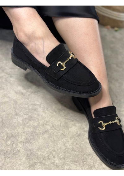 Günlük Kadın Siyah Loafer Klasik Desenli Taban Tokalı Oval Burunlu Makosen Ayakkabı 120 Siyah Süet Altın Günlük Kadın Siyah Loafer Klasik Desenli Taban Tokalı Oval Burunlu Makosen Ayakkabı 120 Siyah Süet Altın