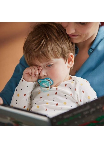 Philips Avent Ultra Air Karanlıkta Parlayan 2li Desenli Gece Emziği +18 Ay - Erkek Çok Renkli