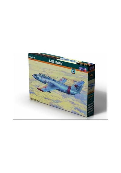 1/72 L-29 Delfin Eğitim Uçağı Maketi, Mister Craft D221