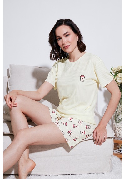 Lela Regular Fit Kısa Kollu Şortlu Bayan Pijama Takımı 65740103 Bej-Pembe