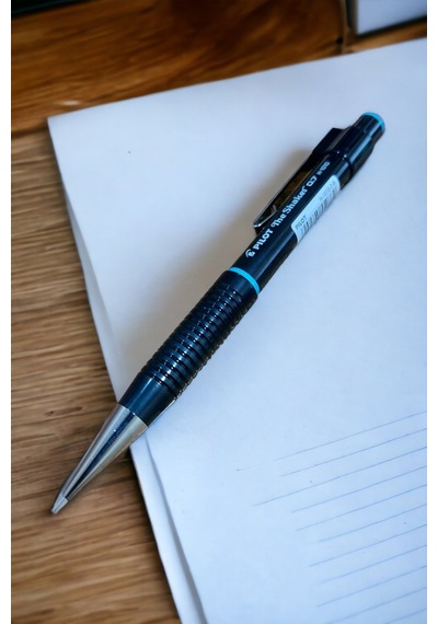 Pilot The Shaker 0.7 Mm Versatil Uçlu Kalem Yeni Üretim Sallayınca Uç Çıkaran Kalem Çok Renkli