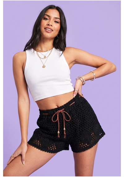 Fashion Cocktail Kahverengi Deri Kordonlu Bohem Tığ İşi Makrome Çiçek Motif Dokulu Etnik Tatil Plaj Sahil Dantel Beli Lastikli Bağlamalı Kadın Mini Şort siyah Fashion Cocktail Kahverengi Deri Kordonlu Bohem Tığ İşi Makrome Çiçek Motif Dokulu Etnik Tatil Plaj Sahil Dantel Beli Lastikli Bağlamalı Kadın Mini Şort siyah