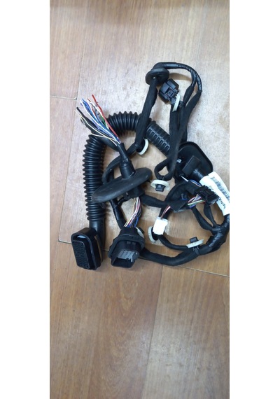 Ürün Detayı Renault Clio 5 Sol Arka Kapı Tesisatı 241271471r Ser