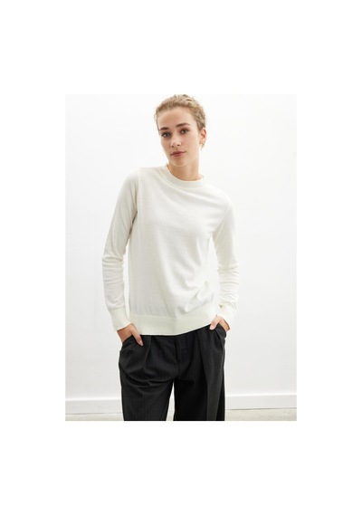 Styleboom X Peraluna Chelsea Pullover Bisiklet Yaka Standart Kesim Kadın Triko Kazak - Ekru-ekru Ekru Styleboom X Peraluna Chelsea Pullover Bisiklet Yaka Standart Kesim Kadın Triko Kazak - Ekru-ekru Ekru