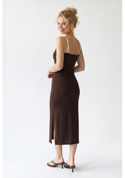 Mixray 2132 Kadın Bodycon Vücudu Saran Askılı Yırtmaçlı Maxi Elbise Kahve
