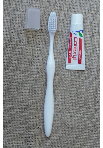 Corexyl Diş Macunu 10 G + Kapaklı Diş Fırçası Seti 50'li