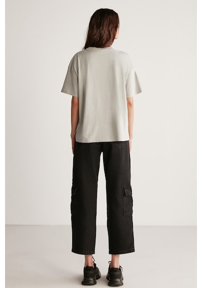 Grımelange Jemmy Kadın %100 Organik Pamuk Relaxed Fit Yırtmaçlı Yuvarlak Yakalı Açık Gri T-shirt Açık Gri