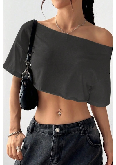Kadın Antrasit Kayık Yaka Oversize Crop T-shirt Antrasit