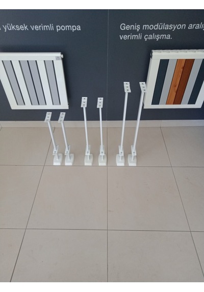 Radyatör Yere Montaj Ayağı 30 Cm 300 Lük Radyatör Içi̇N 1 Set