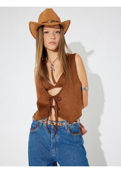 Koton Koton X Zeynep Bastık - Süet Yelek Önden Bağcıklı Slim Fit Crop Boy Açık Kahverengi 5wak20339ew Açık Kahverengi Koton Koton X Zeynep Bastık - Süet Yelek Önden Bağcıklı Slim Fit Crop Boy Açık Kahverengi 5wak20339ew Açık Kahverengi