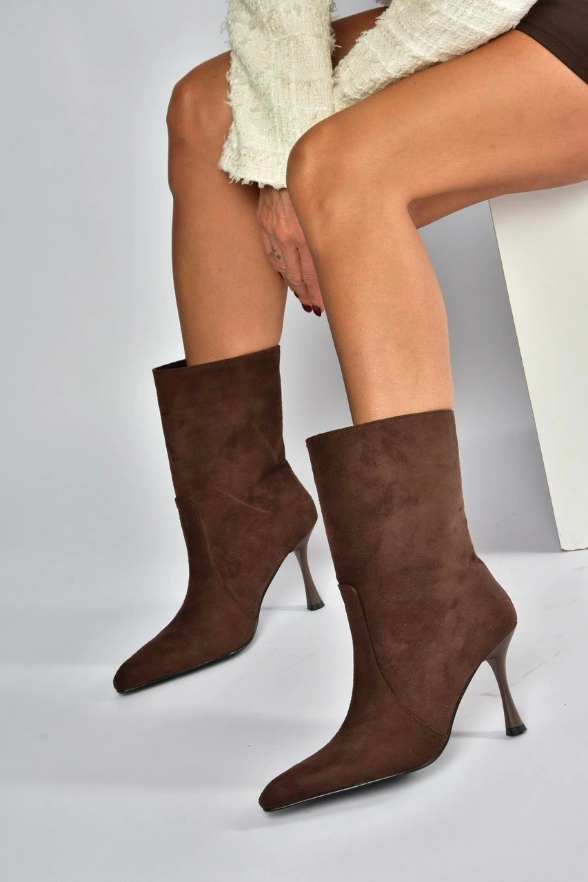 Fox Shoes V752550202 Kahverengi Süet İnce Topuklu Kadın Bot Kahverengi-süet