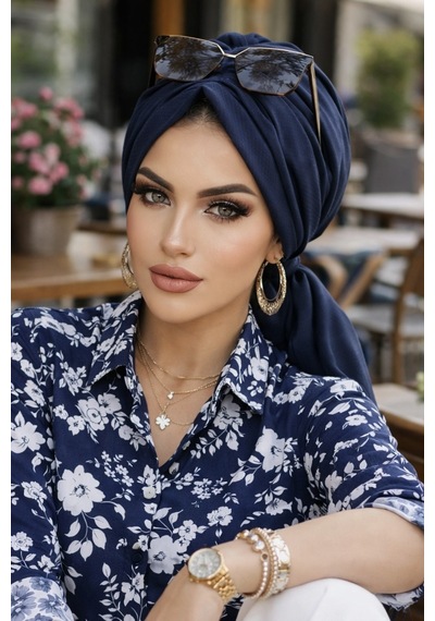 Aişe Tesettür Koyu Lacivert Tokalı Bone