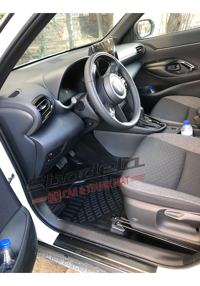 Toyota Yaris Cross 2022-2025 3d Kauçuk Kokusuz Havuzlu Paspas