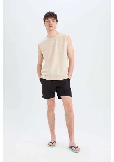DeFacto Regular Fit Kısa Boy Cepli File Astarlı Beli Bağcıklı Düz Hafif Kumaş Deniz Şortu E5133AXNSBK27 DeFacto Regular Fit Kısa Boy Cepli File Astarlı Beli Bağcıklı Düz Hafif Kumaş Deniz Şortu E5133AXNSBK27