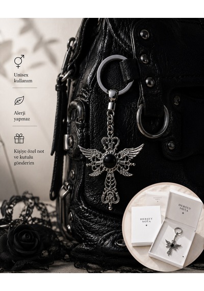 Gotik Kanatlı Haç Anahtarlık Siyah Taş Detaylı Vintage Çanta Aksesuarı