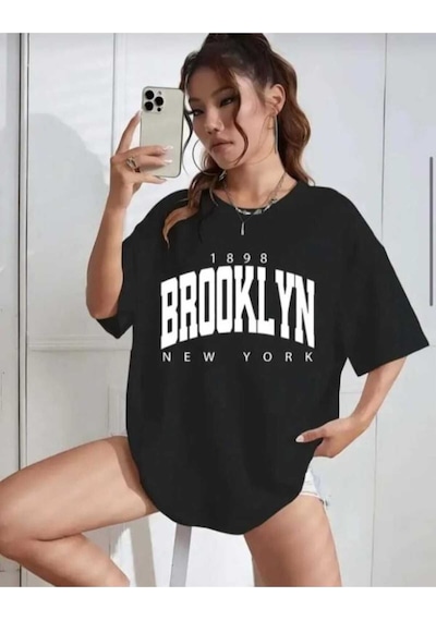 Kozia Outdoors Malkoçbey Broklıyn Baskılı Oversize Unisex Basic O Yaka T-shirt SIYAH Kozia Outdoors Malkoçbey Broklıyn Baskılı Oversize Unisex Basic O Yaka T-shirt SIYAH