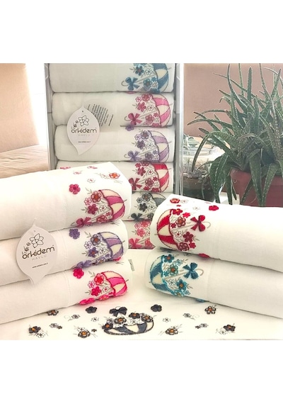 6.lı Set Annem 50x90 Cm. Özel Tafting Nakışlı Kadife Doku Çeyizlik Lüks Havlu Seti Beyaz Beyazşemsiye Beyaz