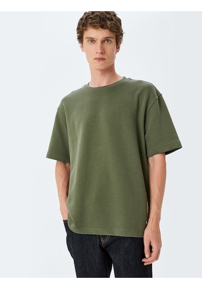 Koton Bisiklet Yaka Kısa Kollu Pamuk Karışımlı Slogan Baskılı Oversize Tişört Haki 5sam10001hk Haki Koton Bisiklet Yaka Kısa Kollu Pamuk Karışımlı Slogan Baskılı Oversize Tişört Haki 5sam10001hk Haki
