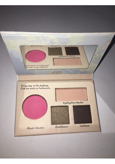 Pretty Beauty Palette Visage Blush Highlighter Eyeshadow
