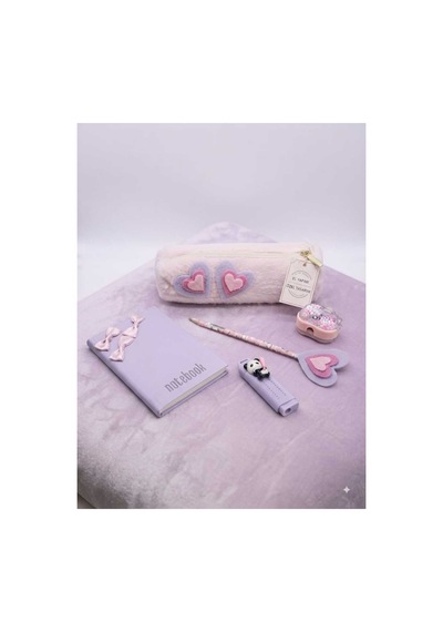 Kız Çocuk Mor Pembe Kalp Desenli Figürlü Karakterli Pastel Renkler Keçe Detaylı Hediye Kutusu Okul Seti Doğum Günü Okula Başlama Kırtasiye Hediye Seti 5 Adet Ürün