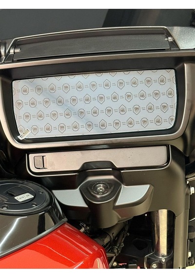 Harley Street Glide - Ultra İle Uyumlu 2024 2025 Model Dijital Gösterge 9h Nano Ekran Koruyucu Standart