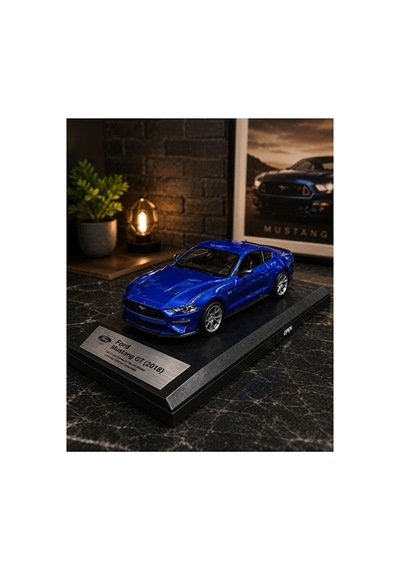 1:26 Ölçek Ford Mustang Gt 2018 Diecast Model Araba Ford Mustang Kapıları Açılır Özel Standlı